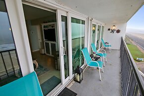 By the Sea Resort 907-sea La Vie