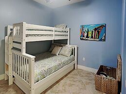 Diamond Beach 307 - Beach Getaway