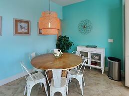 Diamond Beach 307 - Beach Getaway