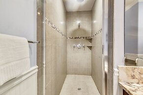 Diamond Beach 405 - Blue Haven