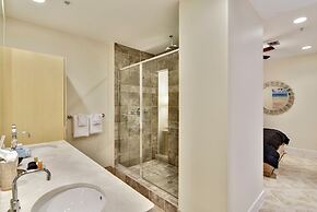 Diamond Beach 506 - Seaglass Treasure