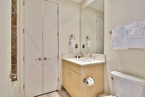 Diamond Beach 506 - Seaglass Treasure