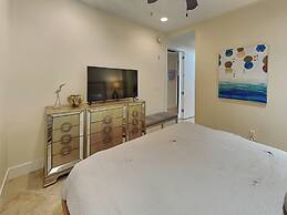 Diamond Beach 506 - Seaglass Treasure