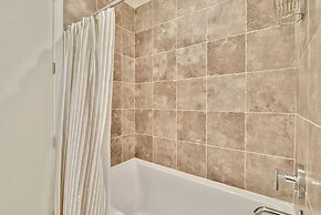 Diamond Beach 506 - Seaglass Treasure