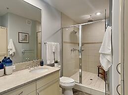 Diamond Beach 514- Precious Moments at the Beach