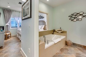 Diamond Beach 608 - Blue Lagoon