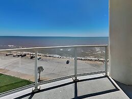 Diamond Beach 701 - Queen of Diamonds