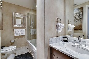 Diamond Beach 708 - Kohinoor