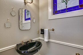 Ellie's Island Retreat