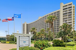 Galvestonian 1002 - Beachfront Getaway