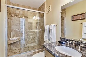 Galvestonian 112 - Beachfront Hideaway