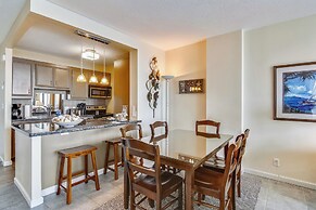 Galvestonian 112 - Beachfront Hideaway