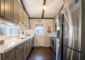 4514isllifejbnh - Island Life