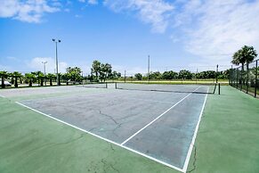 Islander East 113-beachfront Sailaway