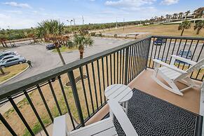 Islander East 113-beachfront Sailaway