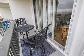 Islander East 113-beachfront Sailaway