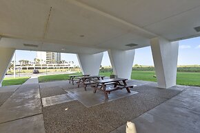 Islander East 113-beachfront Sailaway