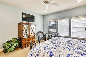 4515kathiebfbvnh - Kathie's Beachfront Kottage