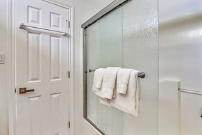 4516kahalabfsknh - Kahala Beachfront