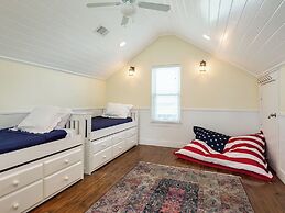 4513oncetidesgnh - Once Upon a Tide