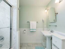 4513oncetidesgnh - Once Upon a Tide