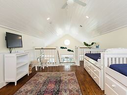 4513oncetidesgnh - Once Upon a Tide