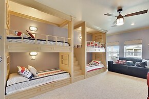 4514neptsanctbvnh - Neptune's Sanctuary