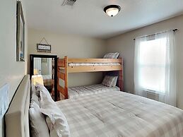 4513ptresrepbnh - Pirates' Treasure