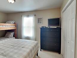 4513ptresrepbnh - Pirates' Treasure