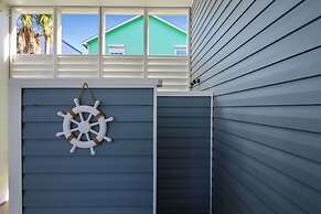 4513ptresrepbnh - Pirates' Treasure