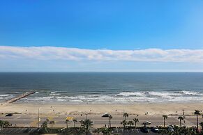 San Luis 1235 - Luis' Lair