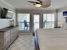 Seascape 1301 - Beachcomber