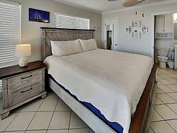 Seascape 1301 - Beachcomber