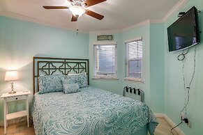 Seascape 1307 - A Sunny Seahorse