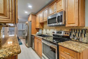 Seascape 1307 - A Sunny Seahorse