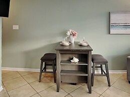 Seascape 2206 - Shore Thing