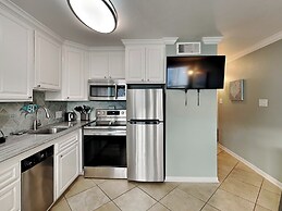 Seascape 2206 - Shore Thing