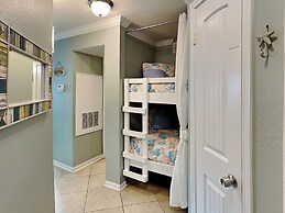 Seascape 2206 - Shore Thing