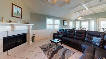 4513toopooltrnh - Too Pool for School