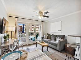 Victorian 3103-barefeet Retreat