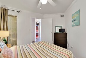 4511vic3306vicnc - Victorian 3306-beach View