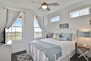 4513winedownpwnh - Wine Down