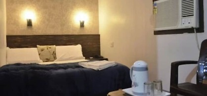 Goroomgo Kanha Inn Lucknow