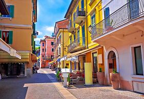 Peschiera - Pool & Garden