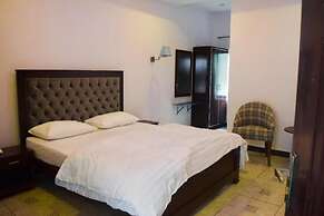 Hotel Chateau De North