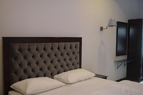 Hotel Chateau De North