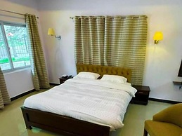 Hotel Chateau De North