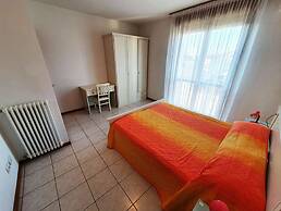 Peschiera 2km From Gardaland With Pool