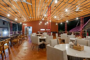 juSTa  Morjim Beach Resort and Spa