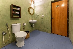 juSTa  Morjim Beach Resort and Spa